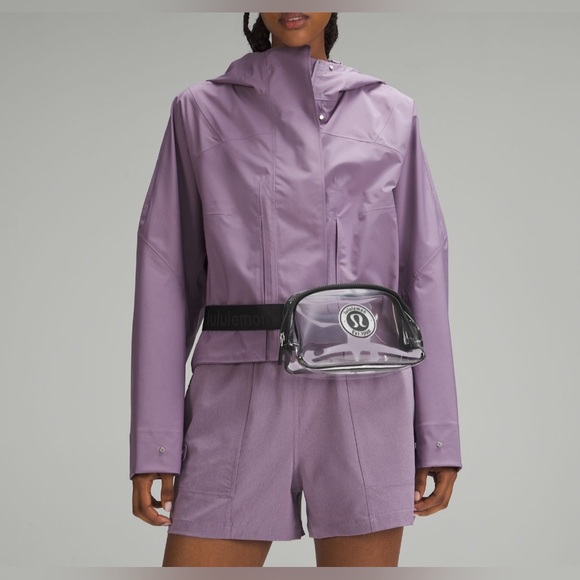 Lululemon Everywhere Belt Bag 1L - Picture 3 of 9